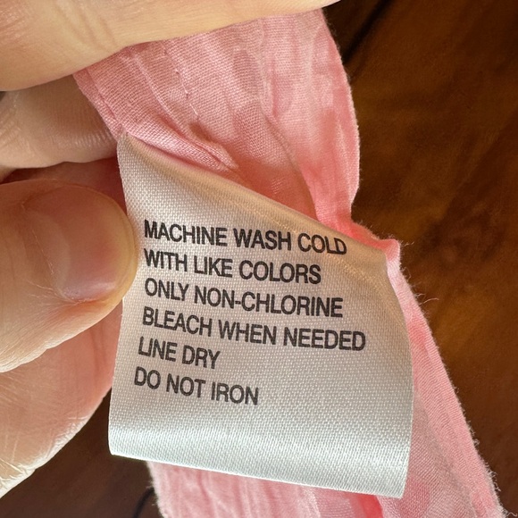 Sag Harbor women’s medium pink sheer button down blouse - Picture 6 of 7